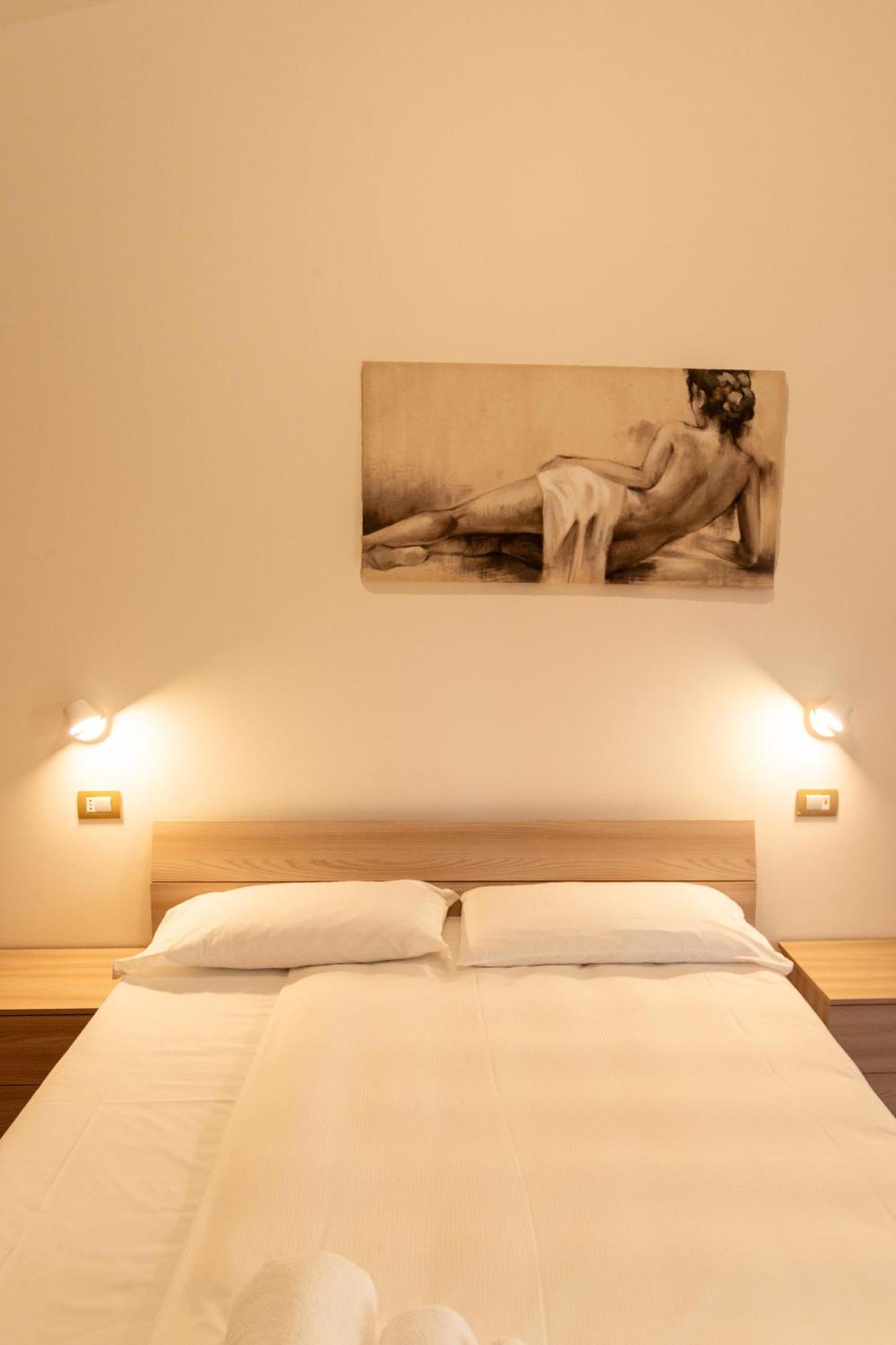 Vigneto - Italian Restaurant & B&B Villa Rosa Di Martinsicuro Exteriör bild